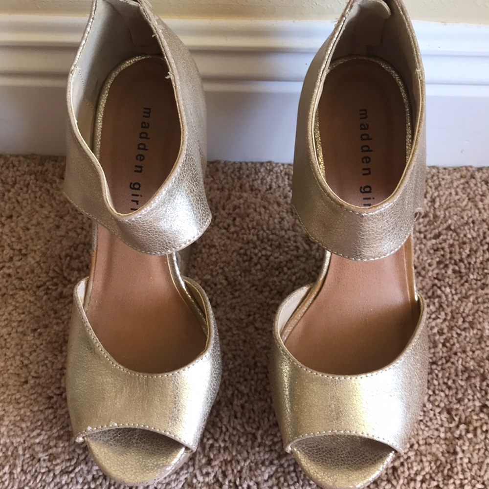 Madden Girl wedges - Picture 2 of 6